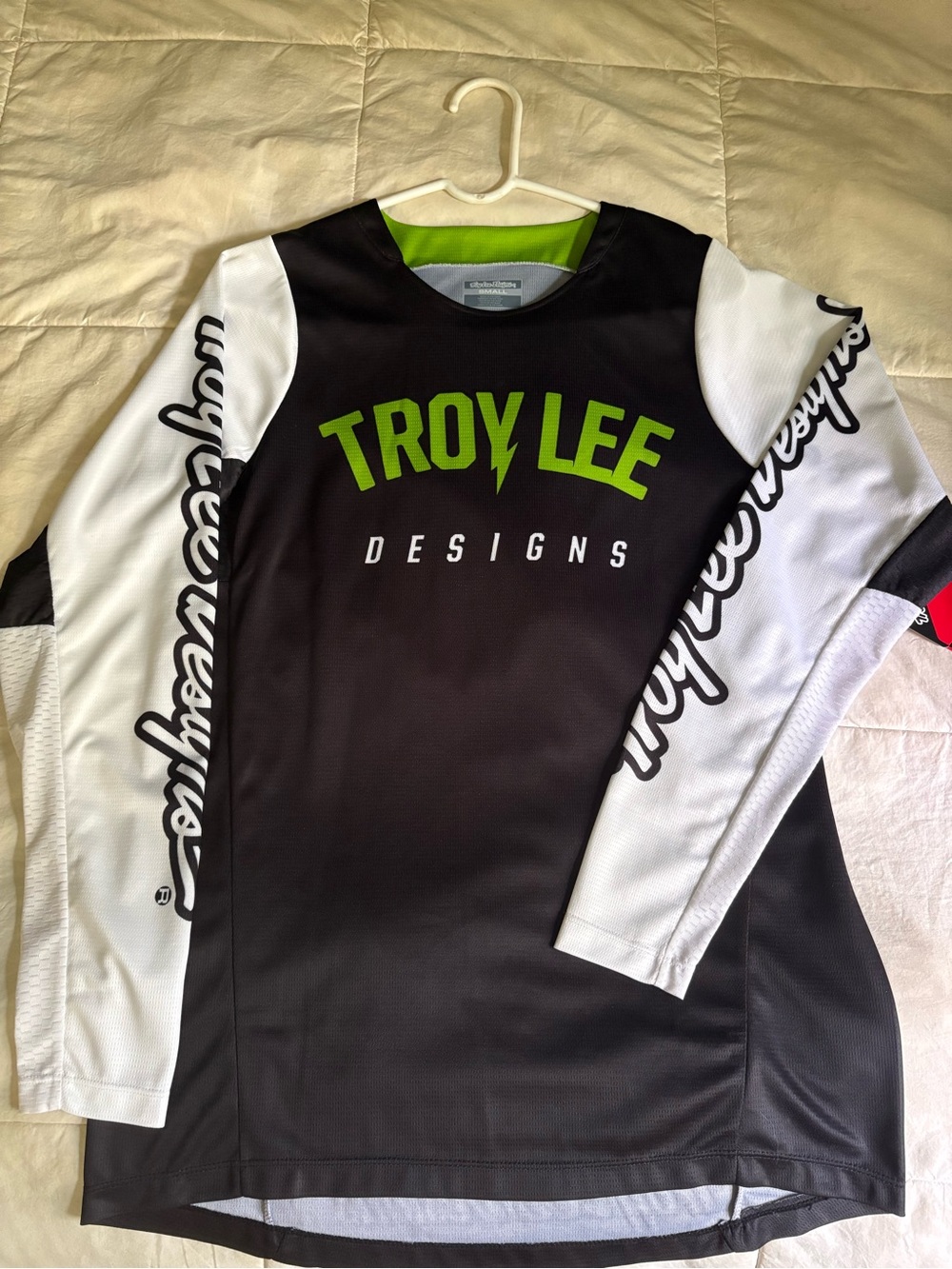 Troy Lee Designs Men’s Black & Green Long Sleeve Jersey